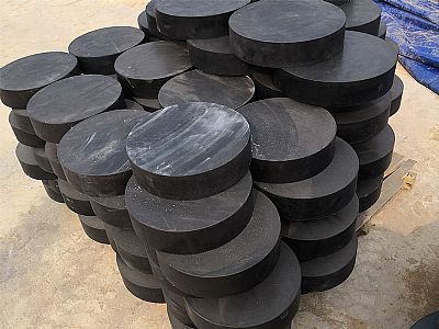 武进区板式橡胶支座由若干层橡胶片与薄钢板经加压硫化